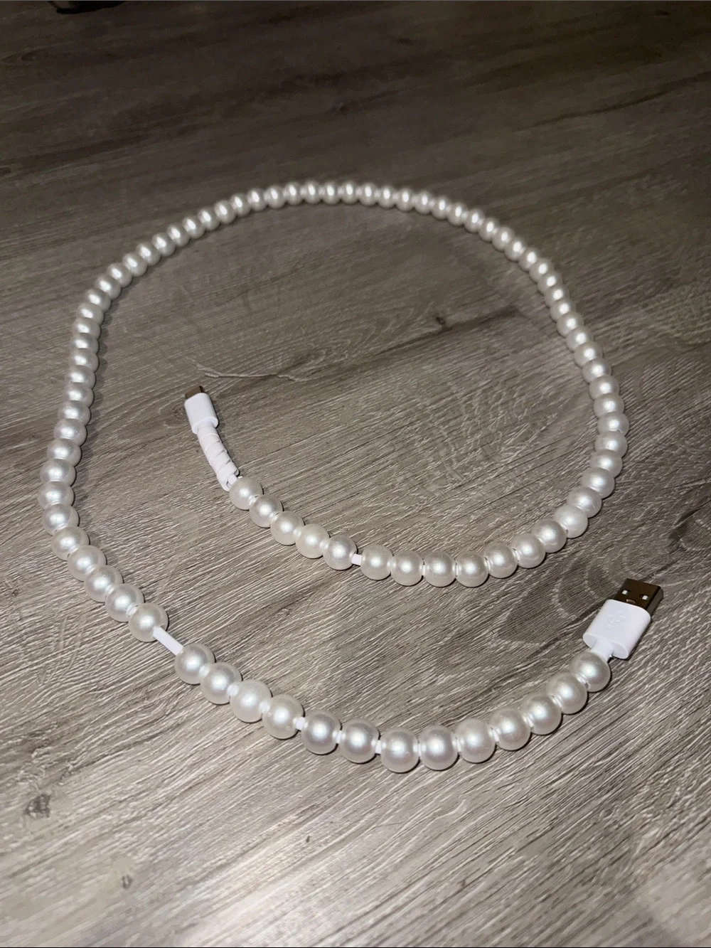 Luxury Designer 3ft Chanel Pearl Beaded USB Charging C Cable White